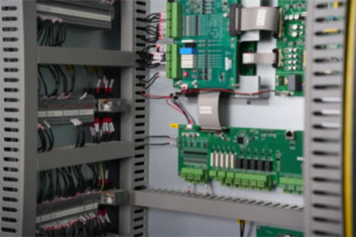 20250822542645.jpg 640 (1).jpg